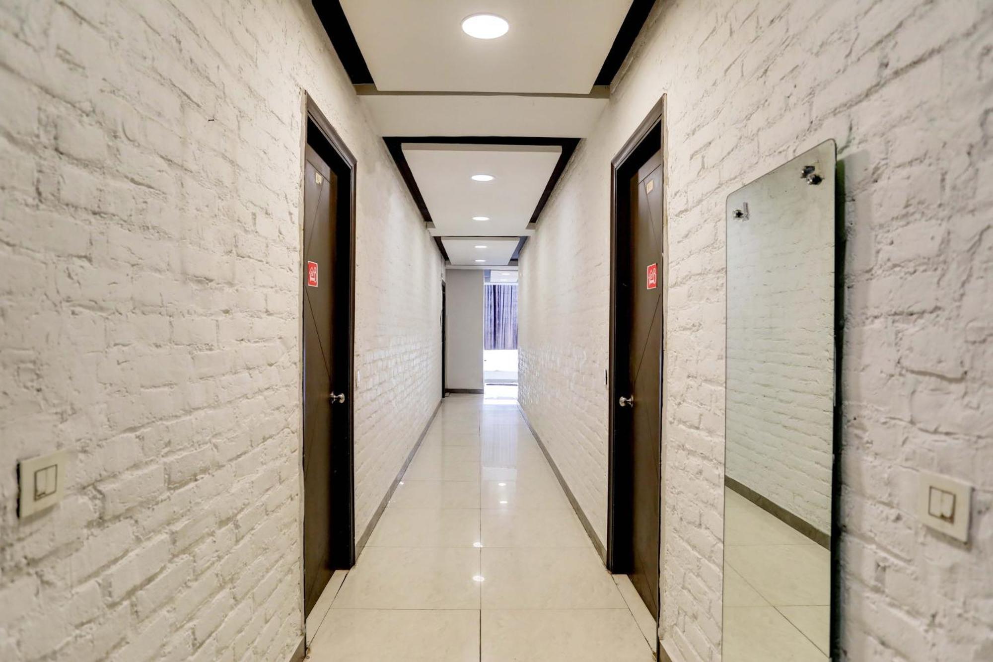 Aashiyana Homes New Delhi Exterior photo